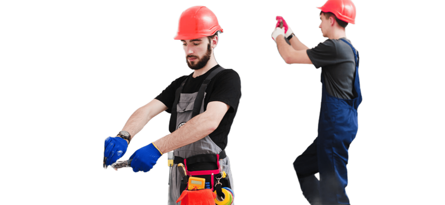 Dos electricistas trabajando